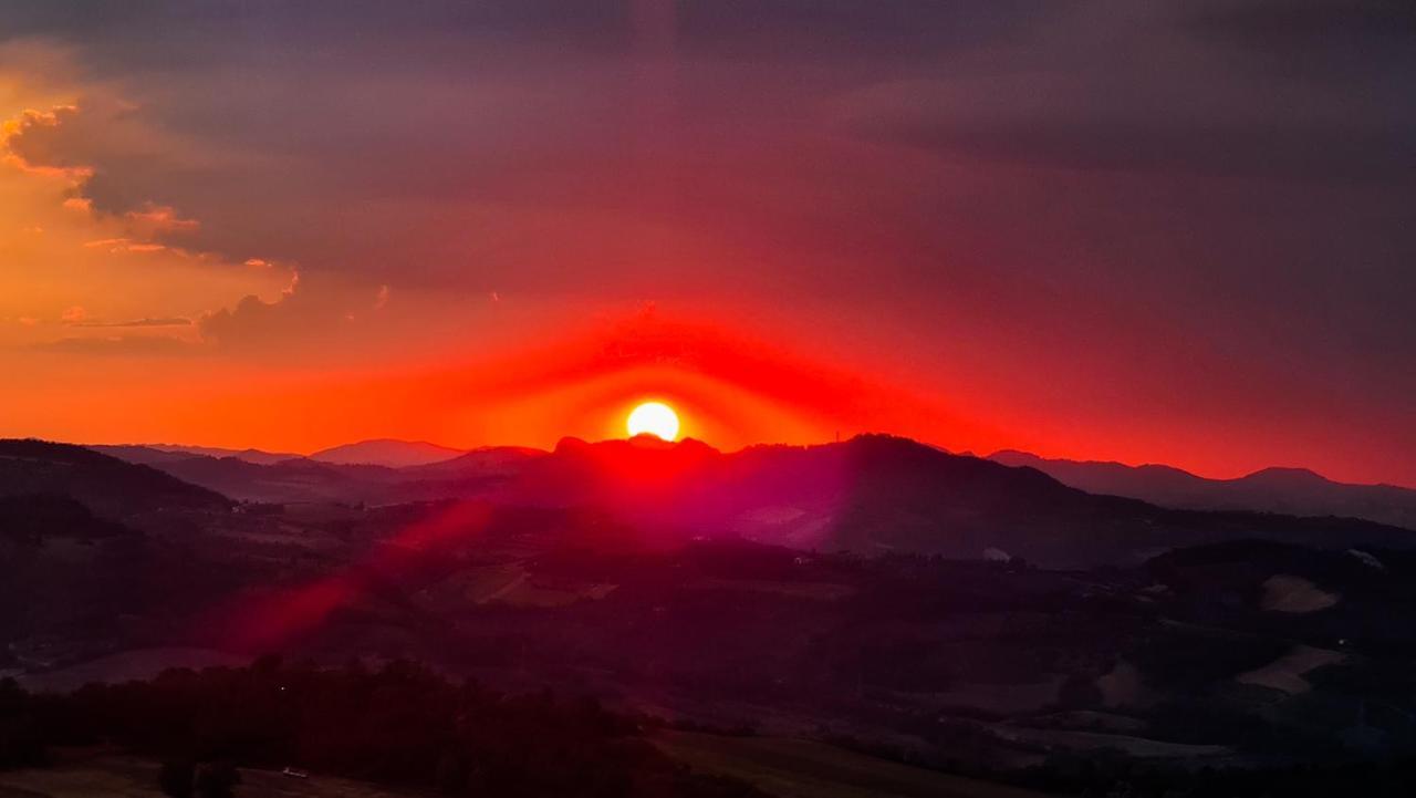 La Luna Sul Trebbio Modigliana Exterior photo
